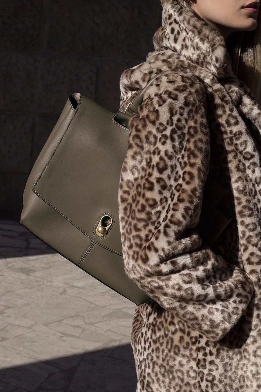 大势超模+摄影师组成的好品味团体出道，实在养眼!