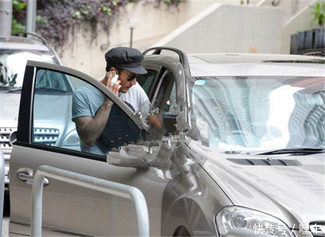 曾和杨幂传婚变，今开兰博基尼出行，却力挺杨幂解释“诈捐”风波