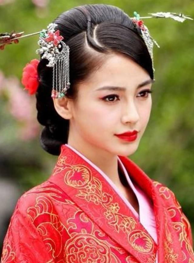  姓氏■古代女子大多没有名字，但为何明确表达了自己的姓氏？