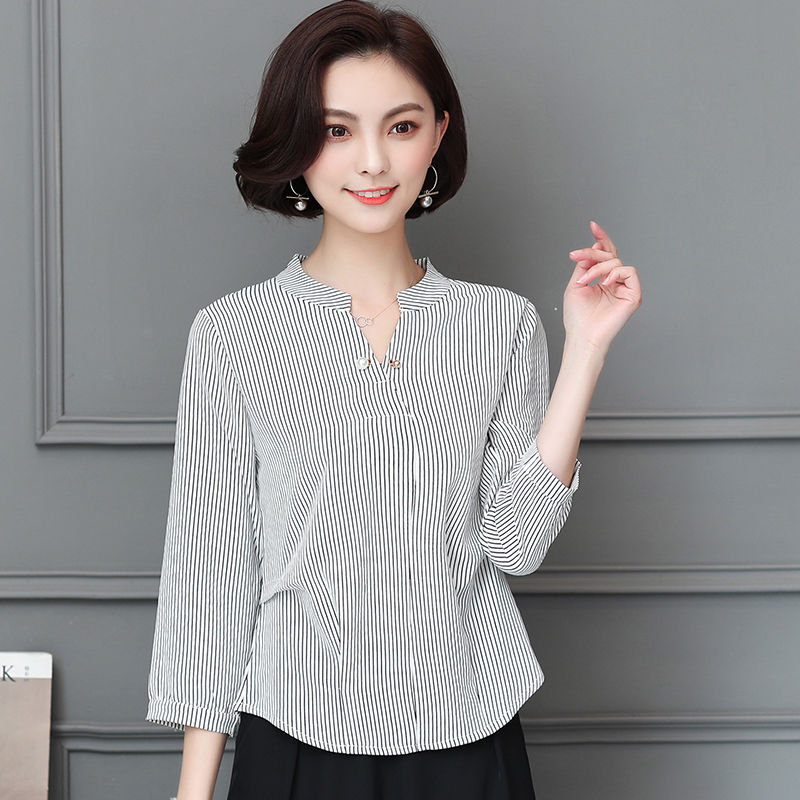 入秋天凉了，挑选了6款精致小衫中秋节穿，美的让人一见倾心