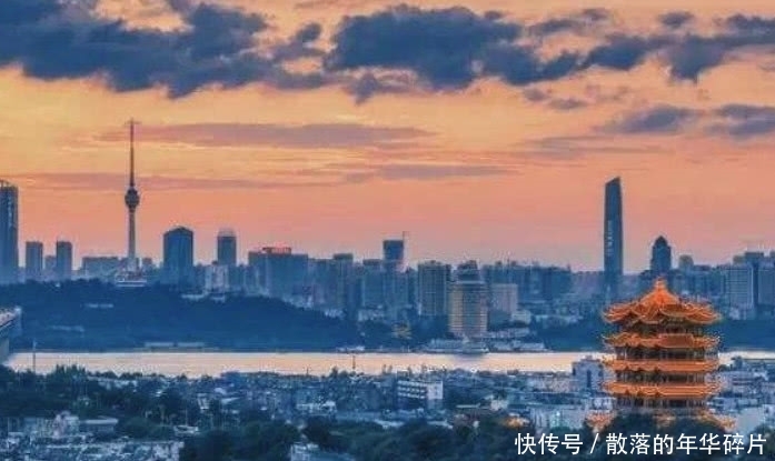 中国最“坑”5大景区，门票100就看人工石，游客：以后不去了