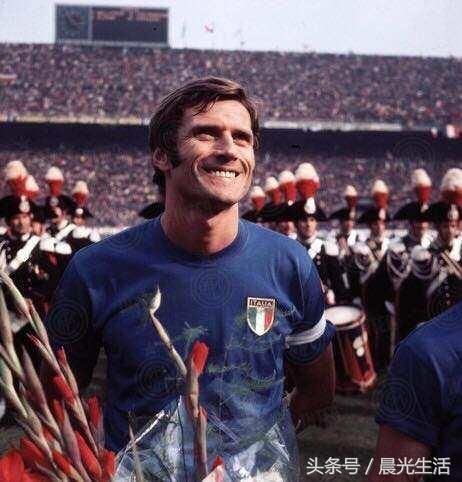 世界杯记忆:那些年,我们追过的伟大左后卫们,你