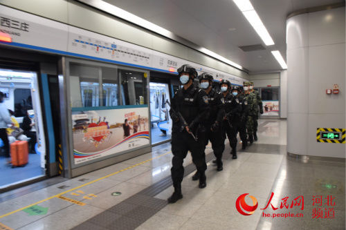  刘旋摄|石家庄公安：＂亮剑2020＂ 誓将豪情铸金盾