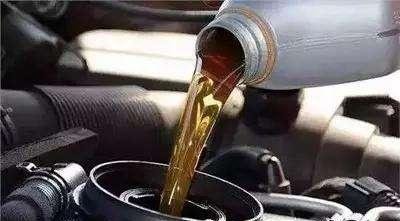 怎么判断车有没有“烧机油”车修工发现这些情况，司机要注意