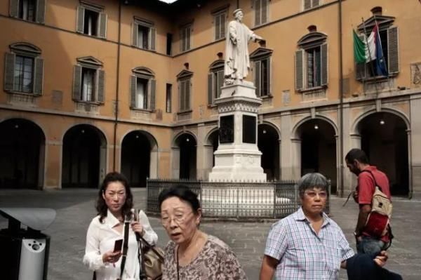 意大利传闻“中国人永远不会死”背后的真相让人心疼