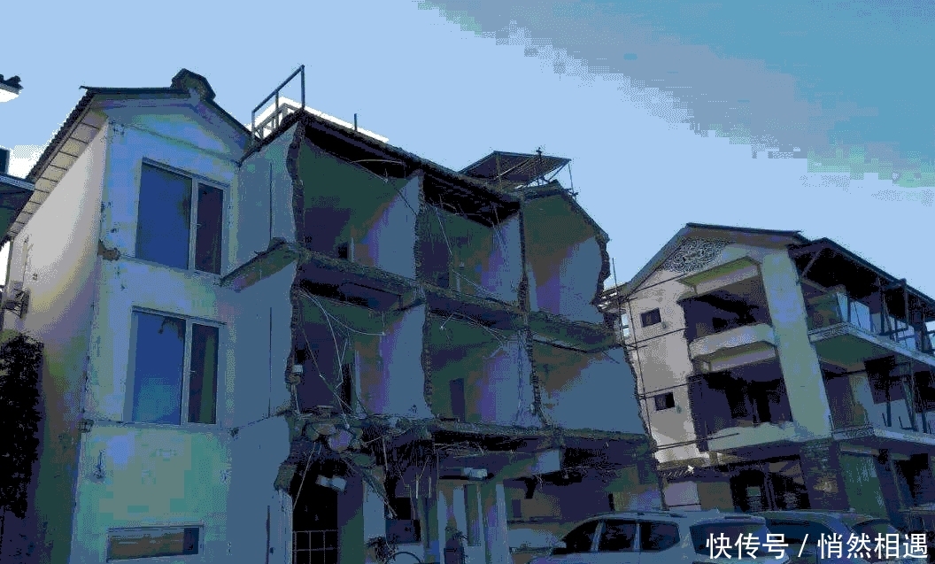 洱海整治后，杨丽萍的月亮宫最终没被拆除，这对被拆的公平吗？