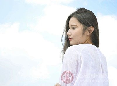  「脸上」洗脸的误区 这样的水原来不能用来洗脸