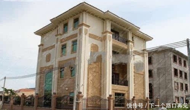 农村越来越少，可为何还是不断的盖房子呢？专家不解