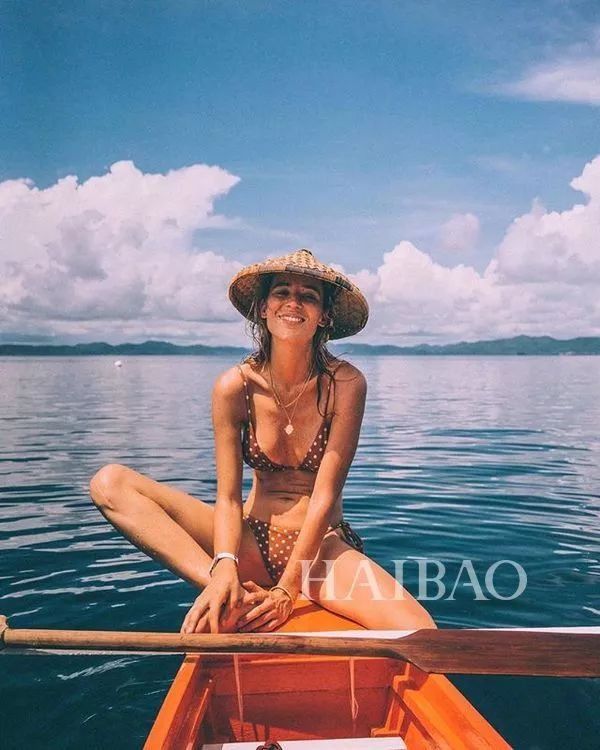 奇怪| 满脸雀斑的她从不磨皮，但是拍出来却比蛇精脸还好看