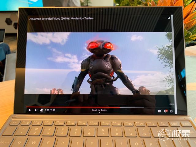 对标Surface Pro 6!三星Galaxy Book 2发布，售价6945元