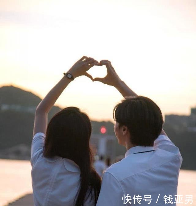 《某日某月》九十年代美好的情有独钟,大家对