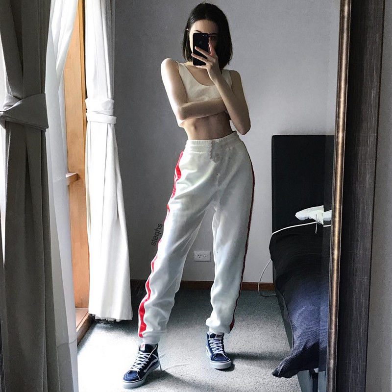 夏天选对实用的瑜伽裤，才是女生最应该注意的，听我的准没错