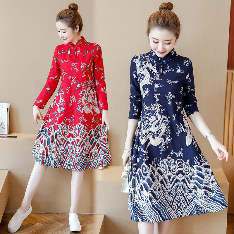 有一种美叫“旗袍”，立秋已到，42岁老婆穿旗袍，简直美若天仙