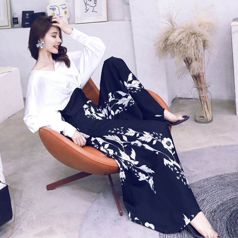 买这款秋装的女人乐坏了!欧美版秋装大气高雅，一看价格忒划算