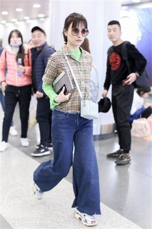 吴昕衣柜里居然有这种衣服，范湉湉忍不住吐槽