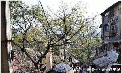 70年代，解放碑还是最高的建筑——老照片上的重庆记忆