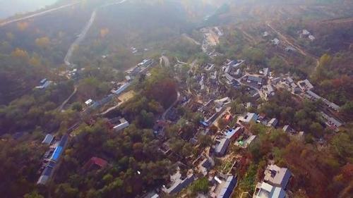 飞跃雪野！济南有个充满神奇传说的古村落 还位于悬崖峭壁之上！