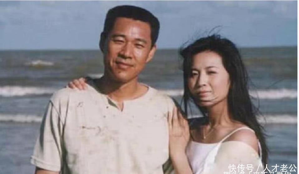 「冷嘲热讽」张丰毅再娶小14岁娇妻,对继女宠爱,嫌亲生儿子丑