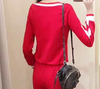 难怪连衣裙没人要穿了!八月杀出新款套装，上身时髦美到爆