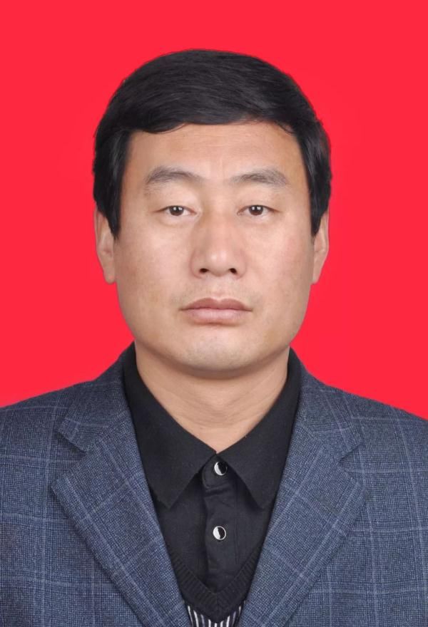 关于王隆等同志任前公示的公告