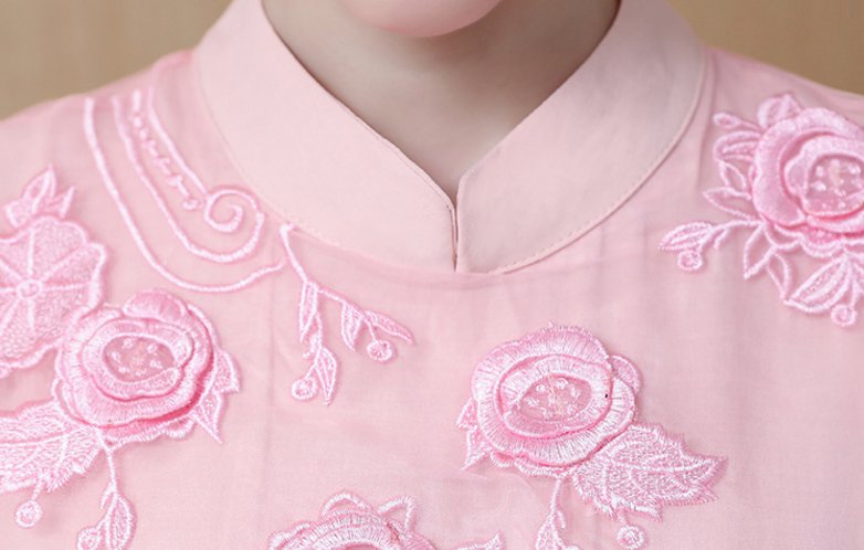 太惊艳了!旗袍女人，一举手一投足，一颦一笑都是醉人的风景