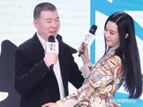 冯小刚微博回应逃亡谣言，却不小心出卖了范冰冰和葛优
