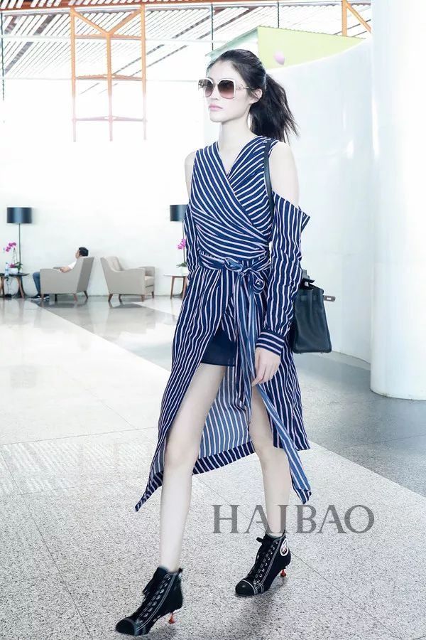 刘诗诗击破离婚传闻!周迅窦靖童这是什么情况?【海报街拍】