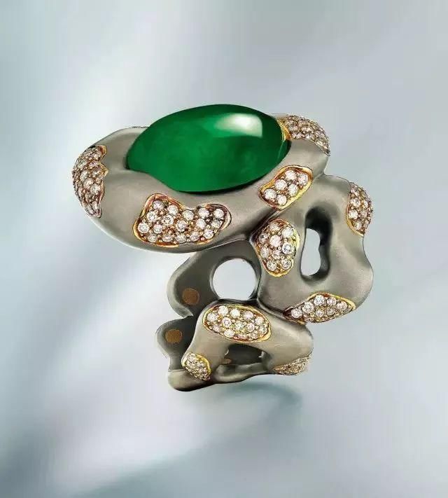 美得无与伦比!有一种美，叫翡翠镶嵌!