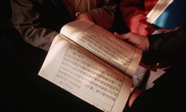 佛教：摆放经书，做到3点，就功德无量