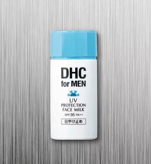 坤音四子过敏脸出道 这画风在致敬98年的王菲吗?