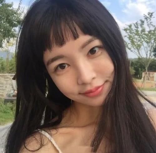 『修饰效果』黑榜前列的这五款发型,过时还显脸大,没有选择的女生很幸运