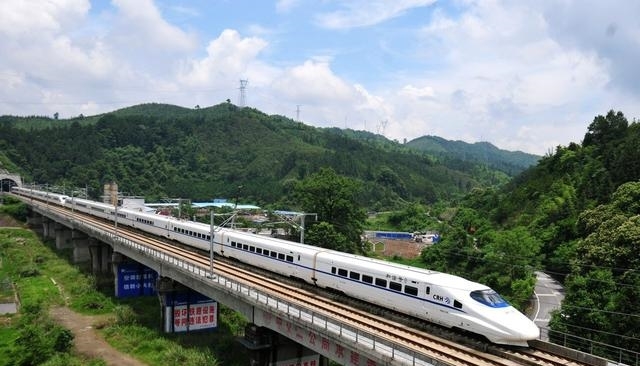 山东这个地市要发达了，年内即将修建一条时速350km城际铁路