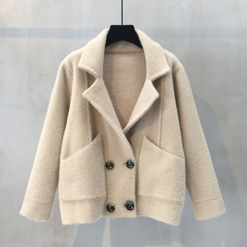 9月渐凉!刚上市就火了“薄款”秋装，搭小脚裤特别美，人见人夸