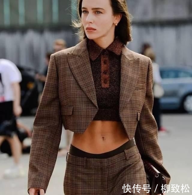  『西装外套』穿它真显白，还比驼色更有质感!