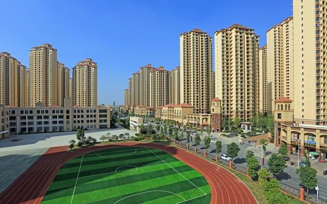 中国到底有多少房子?一人一套都有富余!人均早