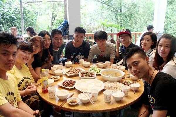 曾经城里人扎堆去的“农家乐”，如今却越来越冷清，是为何？