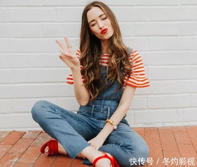  【款式】升级版“初恋裤”也太好看了，时尚又减龄，春季必备