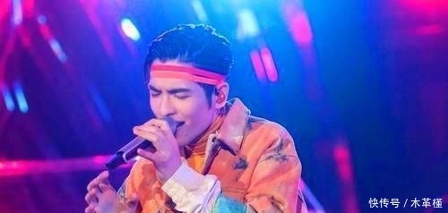 看点：这期《歌手》彻底粉了周深！华晨宇走下神坛后，看点更多了