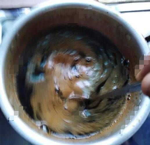  [见下面照片]红糖做饵料够你玩几年，大鲫大鲤鱼全都被吸引！