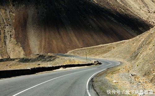 这是世界上最凄凉的公路，但却成为探险者们相互追逐的天堂！