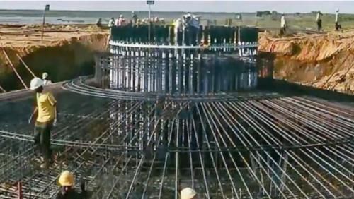  #安装#安装风力发电机，比盖一栋大楼还要复杂？中国施工队太牛