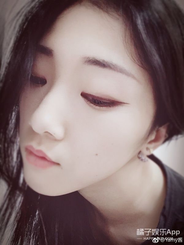 素颜和上妆判若两人，101女孩真不打算出个美妆教程吗?