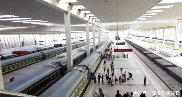 小夫妻42天自驾14000公里, 穿越13个省, 环游半个中国