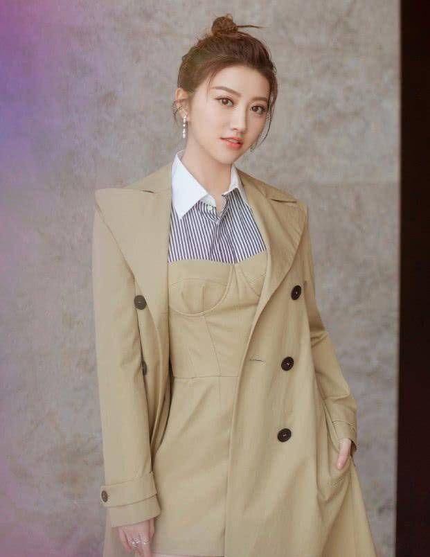 景甜没有最性感只有更性感，这造型让我看直了眼