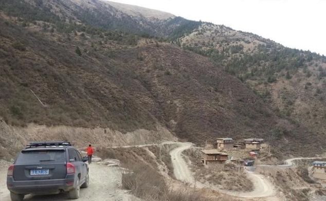 十年前进西藏的路是什么样子，知道吗？旅游自驾先进来看照片