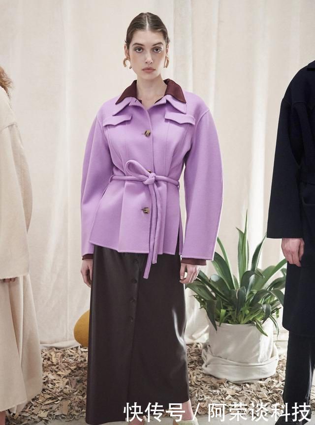  高跟鞋■2020年梦幻紫色即将流行，浪漫又唯美，还不赶紧pick起来！