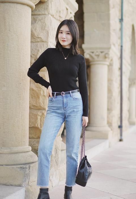 #宽松#裤子塞进短靴里好老土,懂得时髦的女人都流行这么穿,时尚更新潮