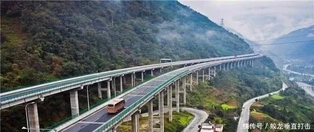 【承重】中国这座大桥再创辉煌，以山体作为承重梁，给世界上了