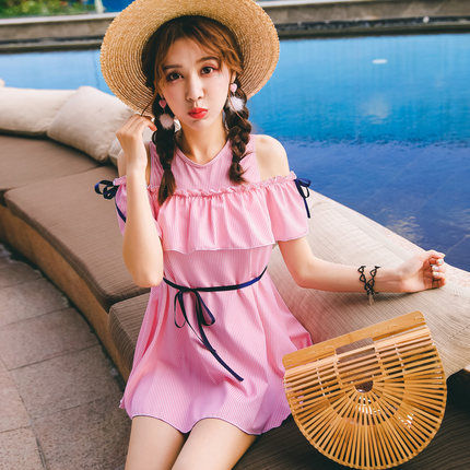 去海边不穿泳衣?那去干嘛?穿这样的泳衣我会玩的更开心