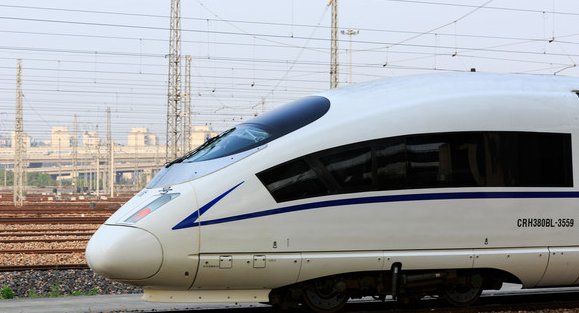 湖北这座小县城，喜迎高铁大动脉，未来发展前途无量